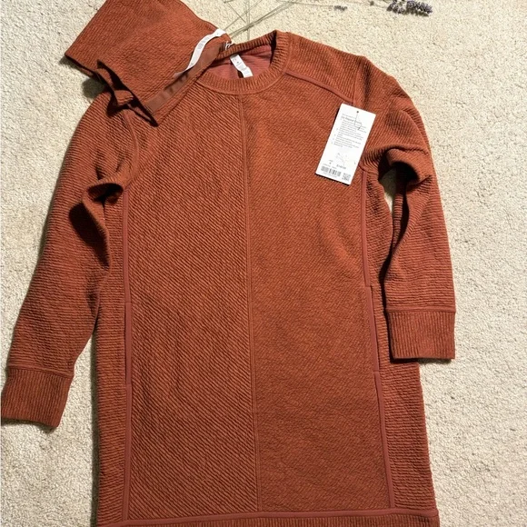 NWT Lululemon athletica On Repeat Dress - Picture 3 of 5